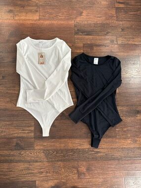 Serra Women's Long Sleeve Bodysuit Set - White & Black
